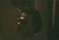 Голая Лизетт Энтони в фильме «Жестокая правда» фото #1