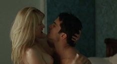 Голая Лори Хёринг в фильме «8 миллиметров 2» фото #2