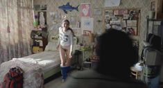 Волосатая писька Марии Ауры в фильме «И твою маму тоже» фото #1