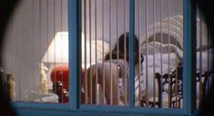 Голая Мелани Гриффит в фильме «Подставное тело» фото #3