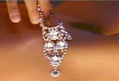 Голая Мелани Пол в фильме «Тяжелые времена» фото #3