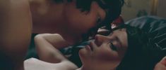 Голая Полин Этьен в фильме «Токийская невеста» фото #3
