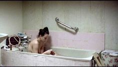 Голая Саманта Мортон в фильме «Морверн Каллар» фото #4