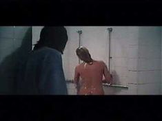 Голая Саманта Янус в фильме «Полный вперед» фото #4