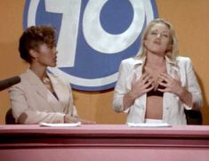 Голая Сара Джеймс в фильме «Секс, ложь и видео» фото #1