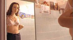 Голая Саффрон Берроуз в фильме «Потеря сексуальной невинности» фото #7