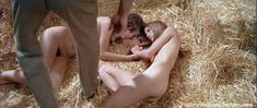Голая Сисси Спейсек в фильме «Первоклассный товар» фото #5