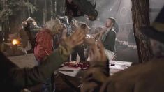 Голая Сэди Кац в фильме «Поворот не туда 6» фото #3