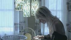 Сэльма Блэр засветила грудь в фильме «Дом покера» фото #2