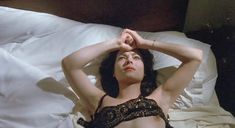 Голая Тереза Расселл в фильме «Эврика» фото #20