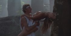 Голая Тереза Энн Савой в фильме «Калигула» фото #7
