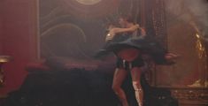 Голая Тереза Энн Савой в фильме «Калигула» фото #19