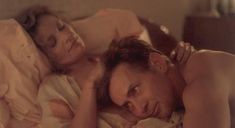 Голая Хелен Шейвер в фильме «Верующие» фото #4