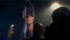 Голая Шеннон Элизабет в фильме «Сорвиголовы» фото #2