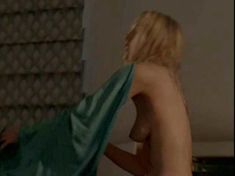 Голая Шерри Роуз в фильме «Дьявол во плоти» фото #7