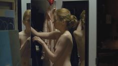 Голая Шэнин Ли в фильме «4.44 Последний день на Земле» фото #10