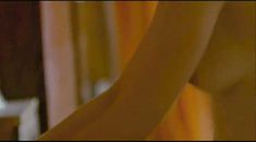 Голая Эбби Корниш в фильме «16 лет. Любовь. Перезагрузка» фото #2