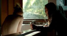 Голая Эван Рэйчел Вуд в фильме «В лесу» фото #8