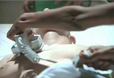 Голая Эмма Томпсон в фильме «Эпилог» фото #3