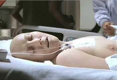 Голая Эмма Томпсон в фильме «Эпилог» фото #4