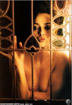 Эротичная Хелена Бонем Картер в журнале Maxim фото #2