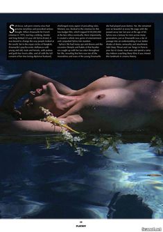Сексуальная Сильвия Кристель обнажила грудь в журнале Playboy фото #3