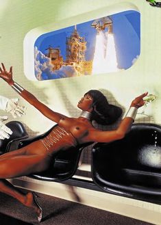 Наоми Кэмпбелл разделась для журнала Playboy фото #11