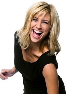 Әйелімді досыммен желіде түсіріп жатырмын.