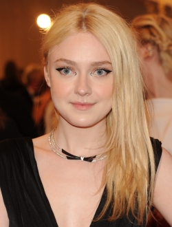 Дафна мен Фред туралы порно видео Петербург порно фотосуреттері