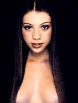 Mishel Traxtenbergning erotik fotosuratlari